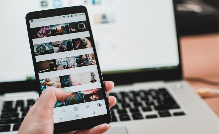 Download Social Media